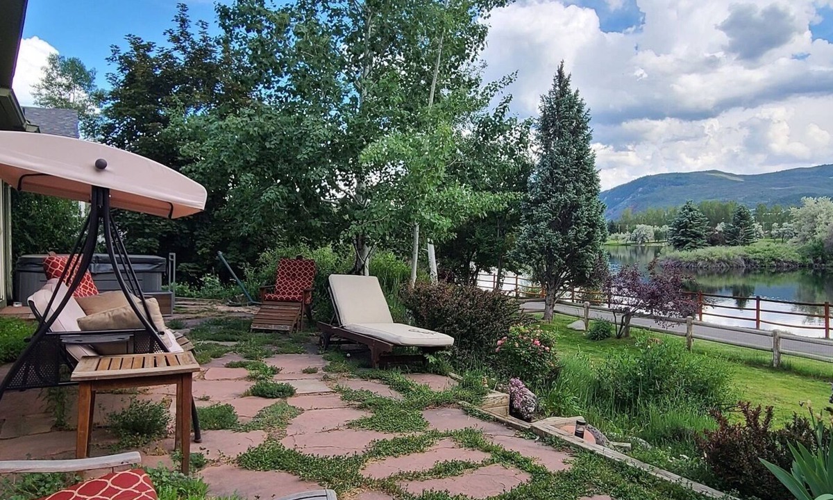 El Jebel House | Comfortable Lake House with Luxury Amenities - near everything Aspen to Glenwood