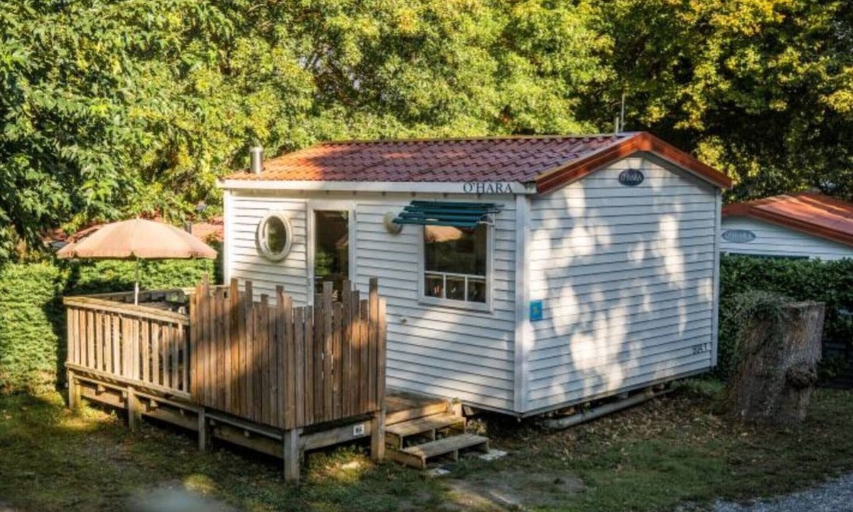 Espelette House | Comfortable mobile home with terrace in Espelette