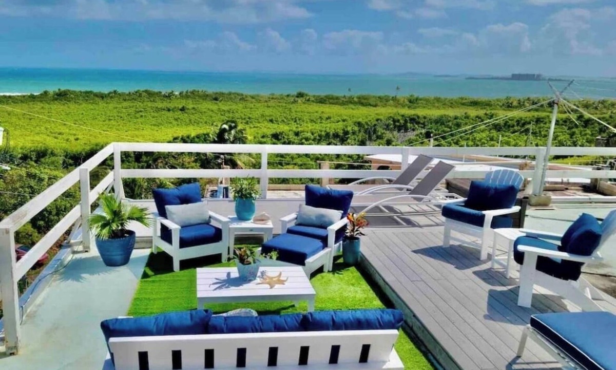 Las Croabas Villa | "Comfortable, modernized 5BR 4BA Home with an amazing Ocean View and breeze!