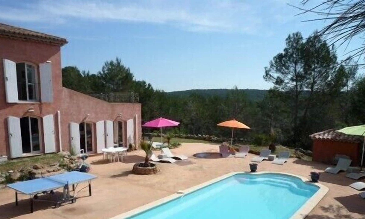 Les Arcs-sur-Argens Villa | Comfortable Provencal villa, swimming pool, quiet, a stone's throw from the sea