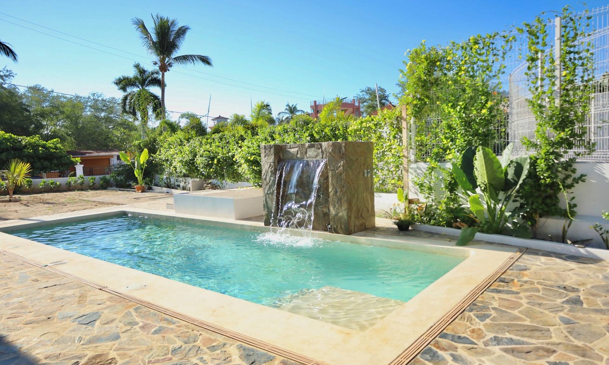 Bacocho Apartment | Comfortable studio with pool in the house, 10min from Bacocho beach