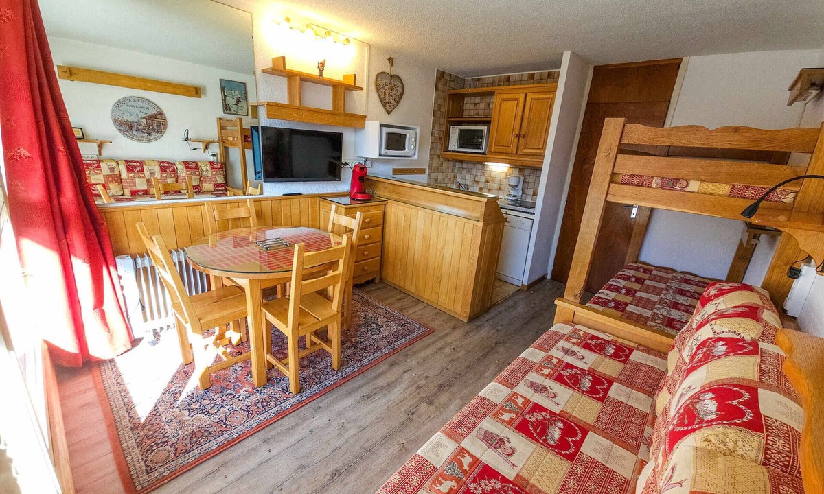 Les Menuires Apartment | Comfortable studio at the foot of the slopes