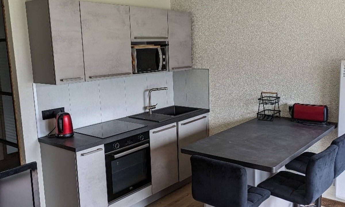 Chatel Apartment | Comfortable studio in Châtel with WiFi and covered parking