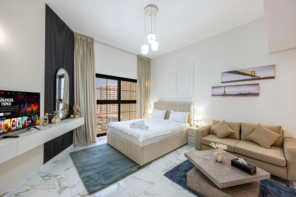 Dubai Apartment | Comfortable Studio with Dubailand Vibes