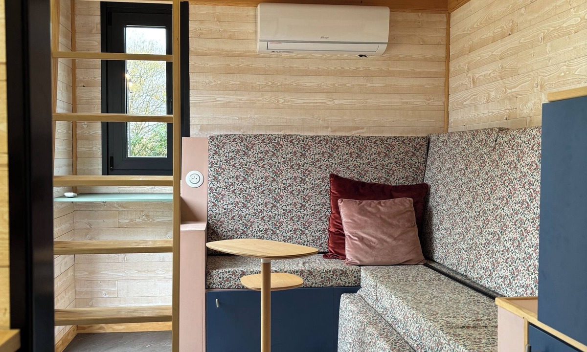 Saulges Cabin | Comfortable Tiny House in Saulges in the heart of nature.