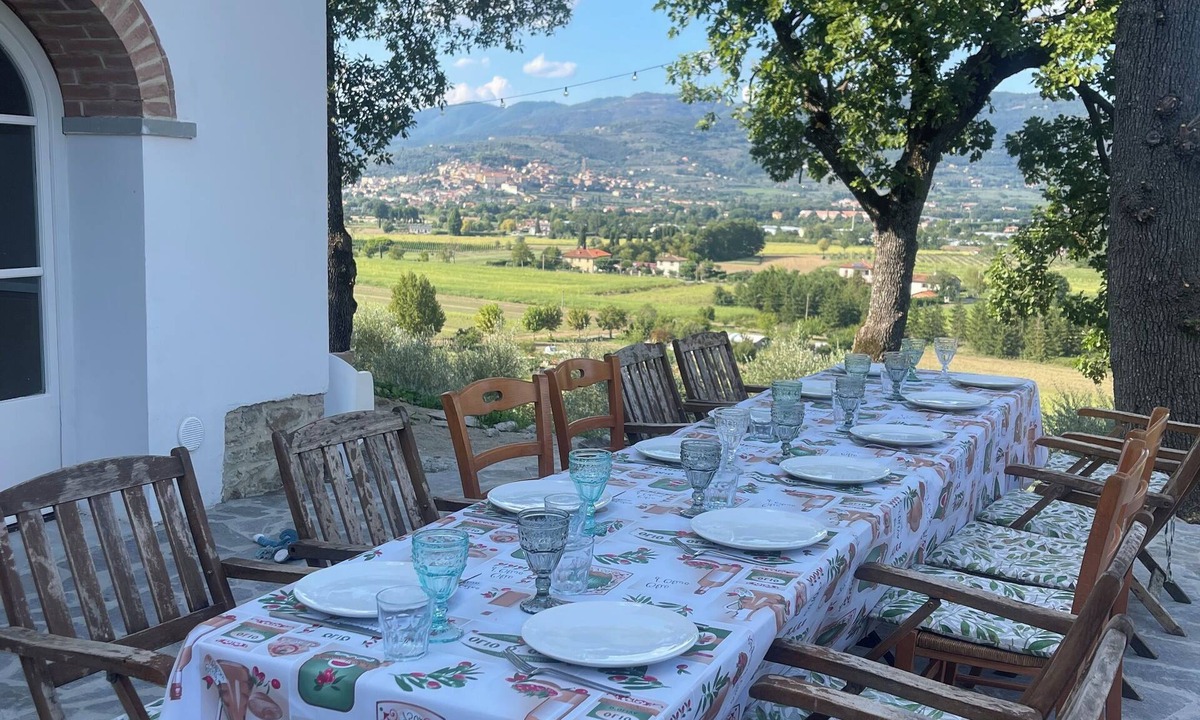 Montecchio Villa | Comfortable villa with unique view. Pet friendly! Renovated 2025