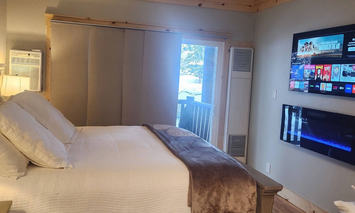 North Park City Condo | Comfy and Convenient Park City Condo
