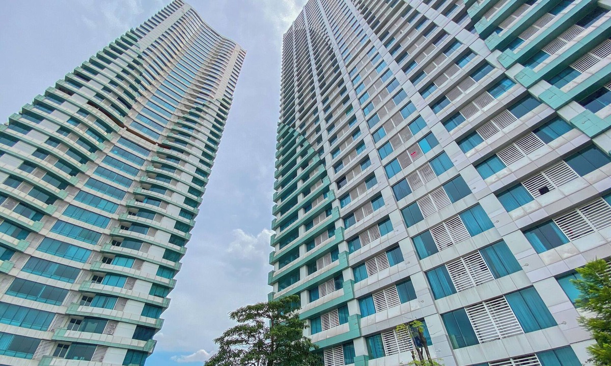 Pekayon Jaya Apartment | Comfy And Modern 2Br Grand Kamala Lagoon Apartment