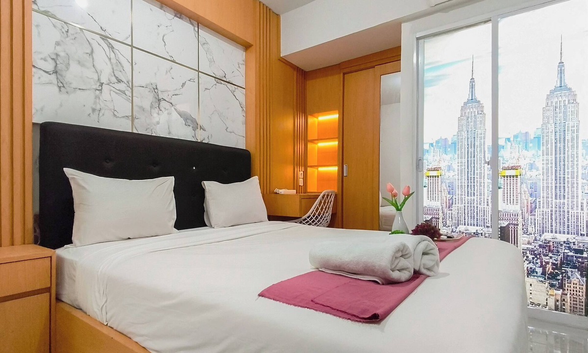 Sidoarjo Apartment | Comfy Minimalist Studio Room At Suncity Residence Apartment
