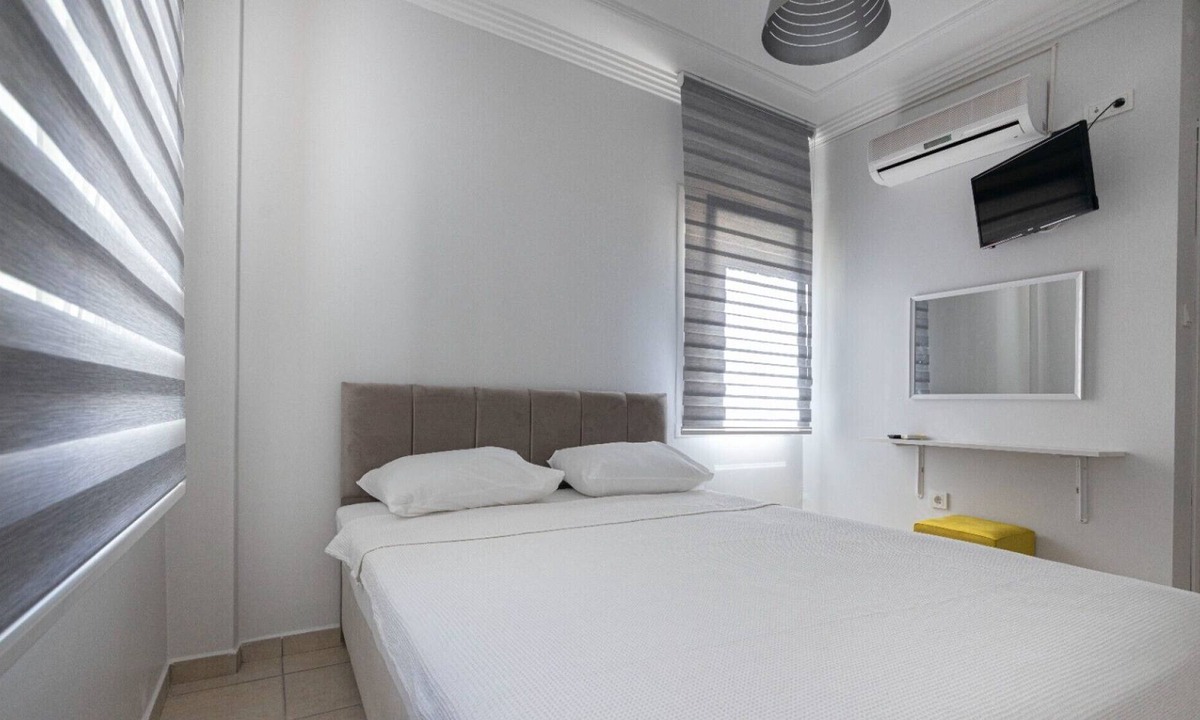Gumbet House | Comfy Room with Shared Pool near Gumbet Beach