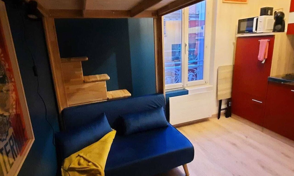 Montreuil Apartment | Comfy Studio with Easy Access to Paris, Disneyland & Concert Halls