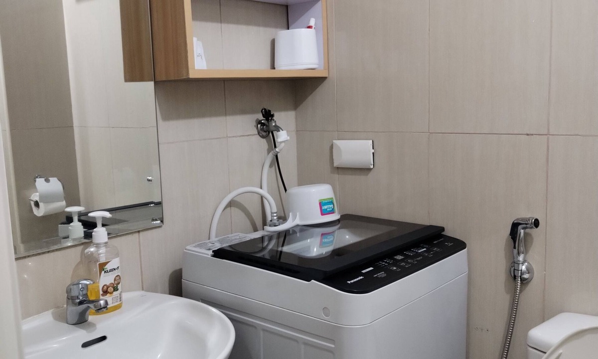 Barangay 76 Apartment | Comfystay at Shell Residences
