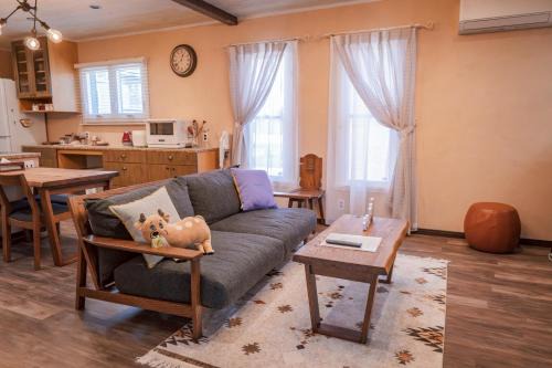Asahikawa House | comma, here