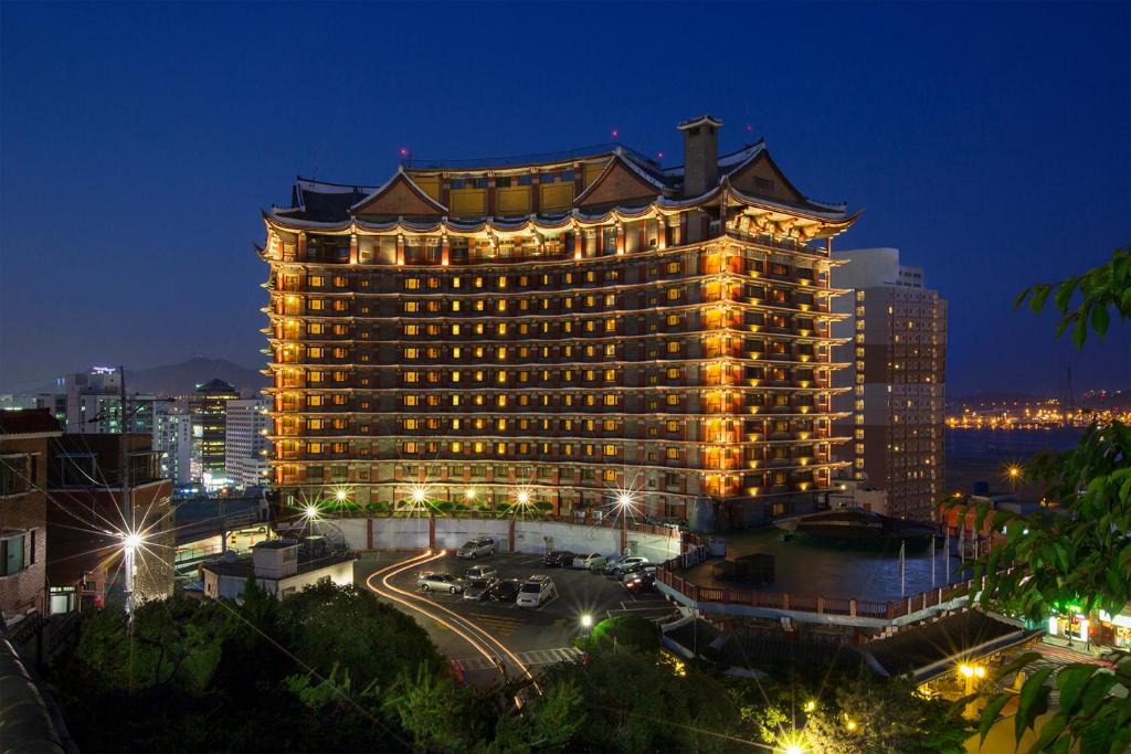 Jung-gu Hotel | Commodore Hotel Busan