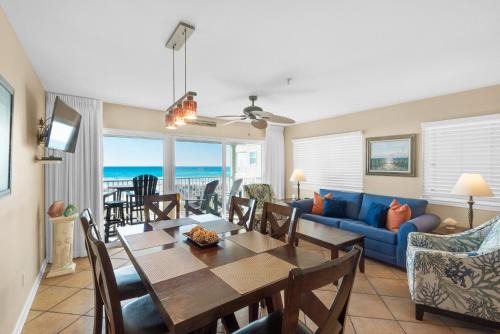 Seagrove Beach Apartment | Commodore's Retreat 107