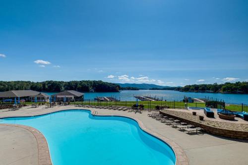 Huddleston House | Community Pools & Beach: Smith Mountain Lake Condo