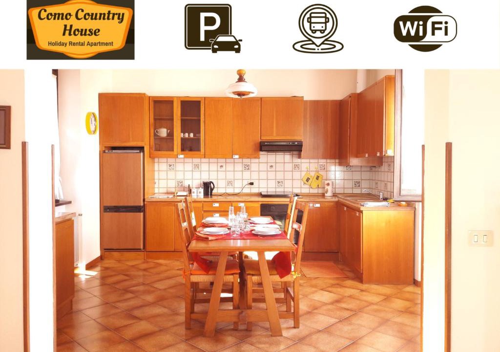 San Fermo della Battaglia Apartment | Como Country House