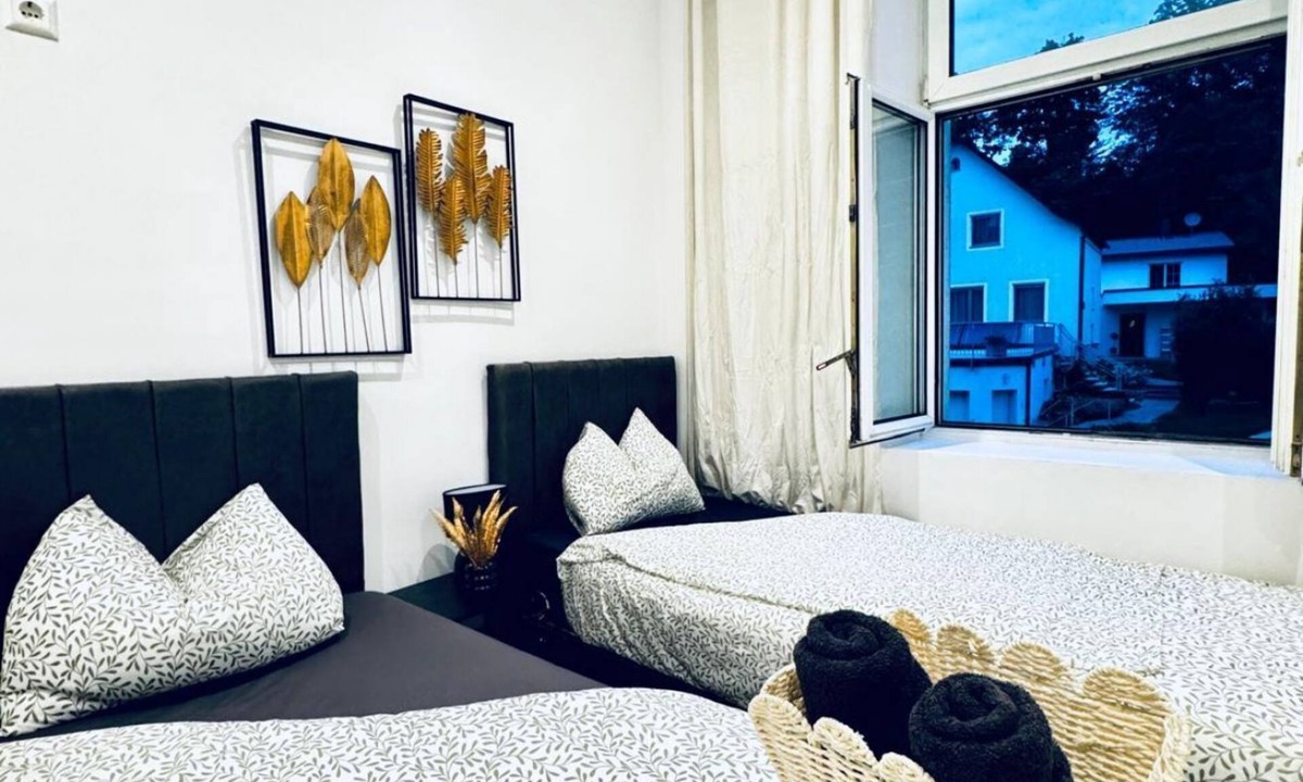 Klosterneuburg Apartment | Compact Studio Apartment with Essentials, Ideal for 2 Guests