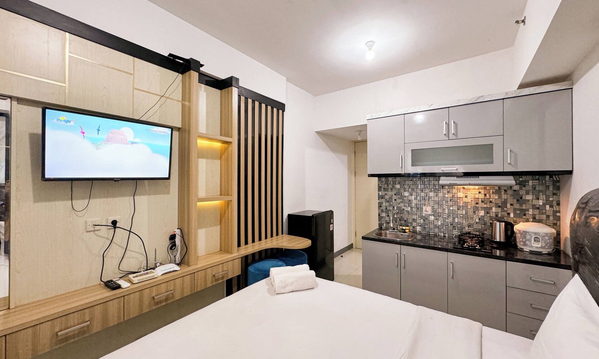 Surabaya Apartment | Compact Studio at Benson Supermall Mansion Apartment