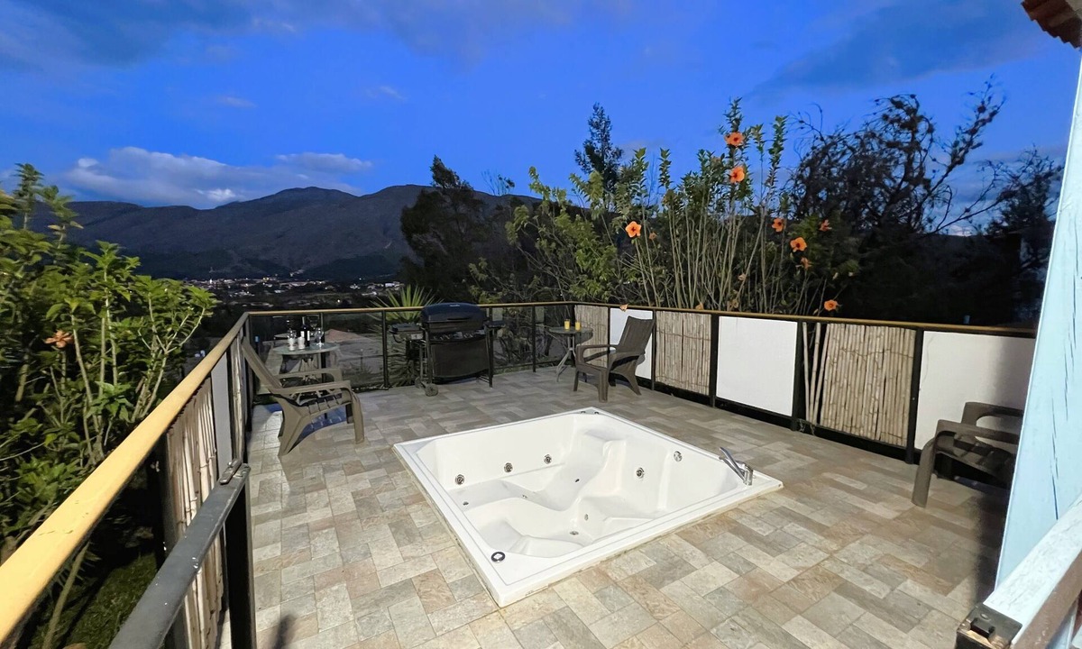 Villa de Leyva Ski Chalet | Complete boutique cabin, VILLA DE LEYVA