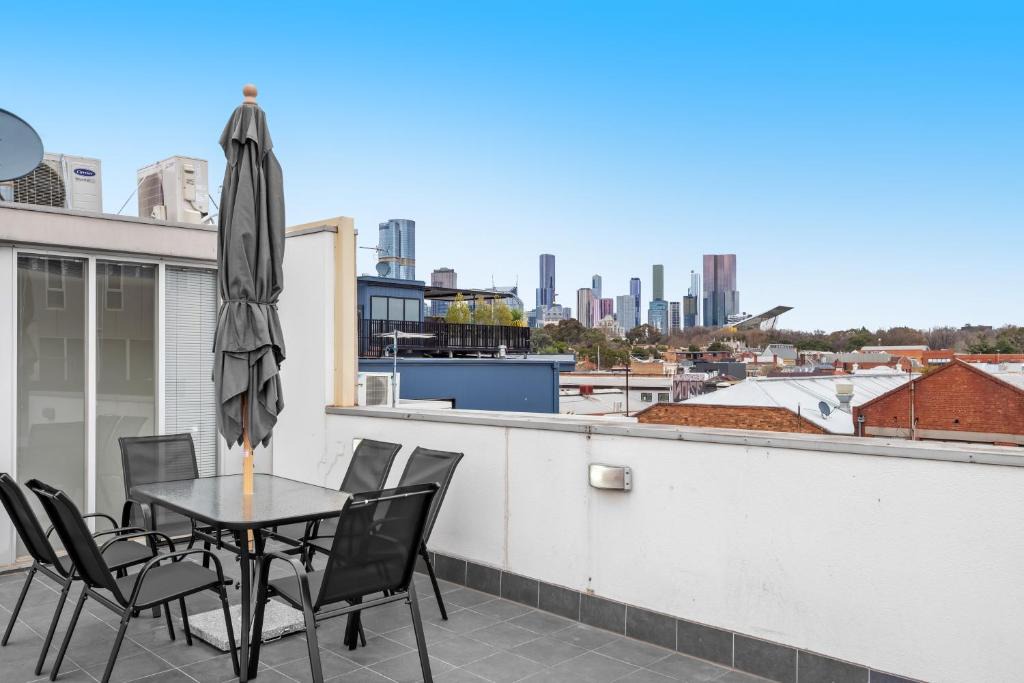 Fitzroy Apartment | Complete Host Fitzroy Townhouse