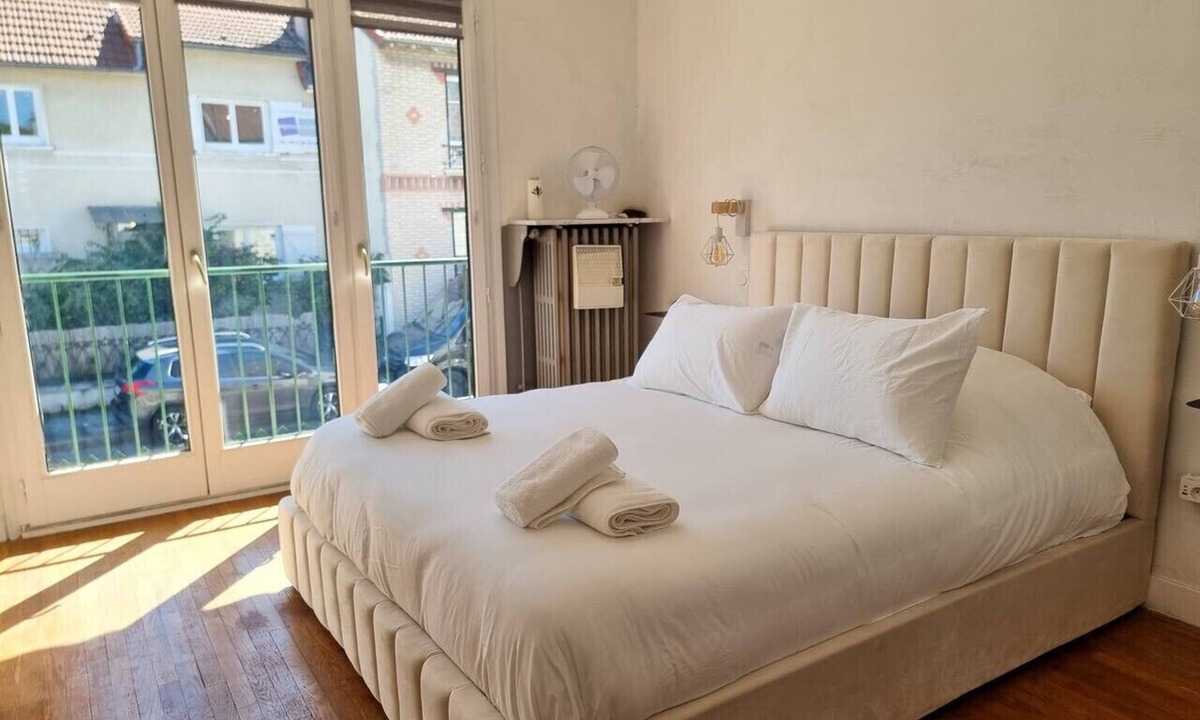 Maisons-Alfort House | Completely renovated house with terrace and garden