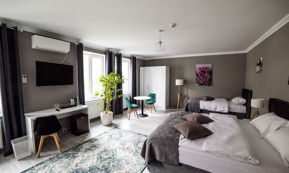 Timisoara Hotel | Complex Living