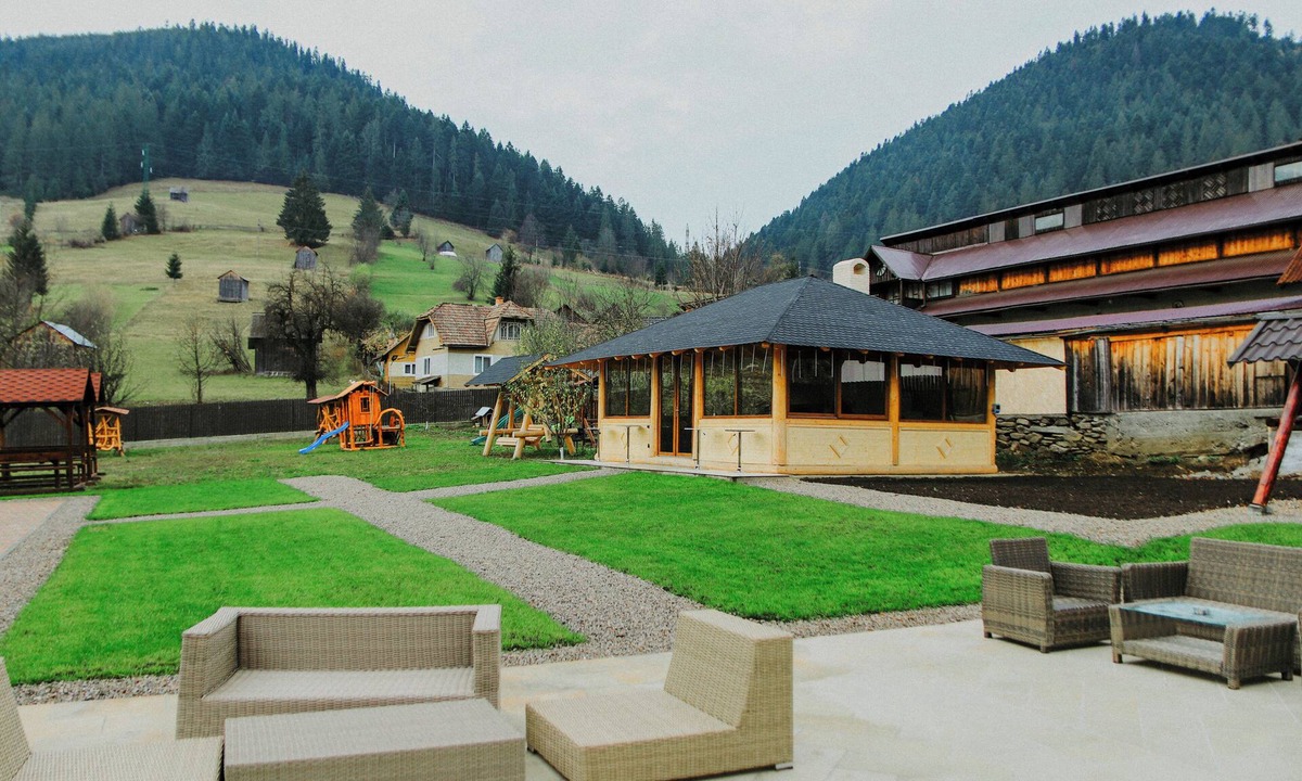 Campulung Moldovenesc House | Complex Turistic Constantin Bucovina