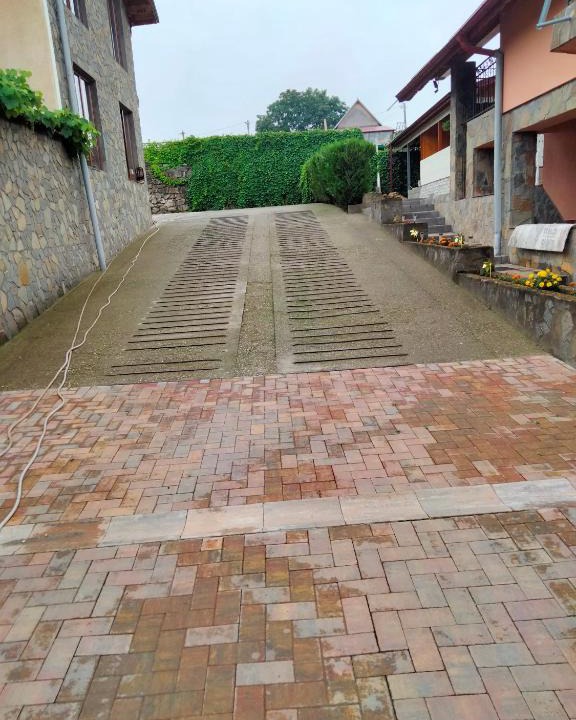 Apata Villa | Conacul Mihaly