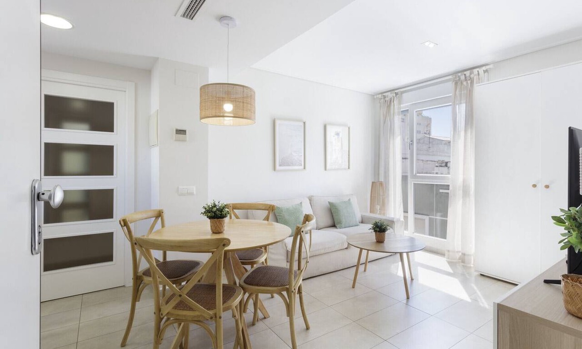 Grao de Gandia Apartment | Condo decorated in modern style, with wifi. - only families