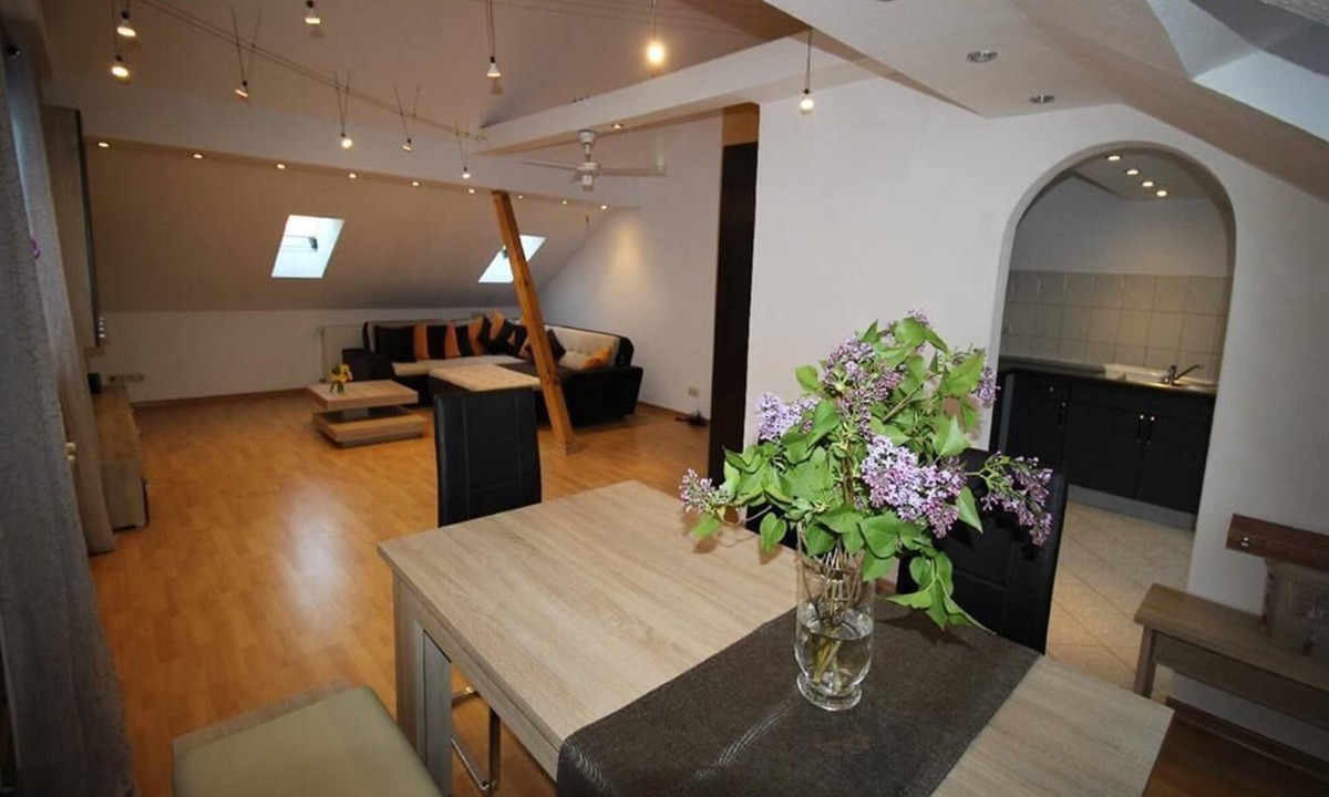 Wertheim Condo | Condo-Private Bathroom-Ferienwohnung
