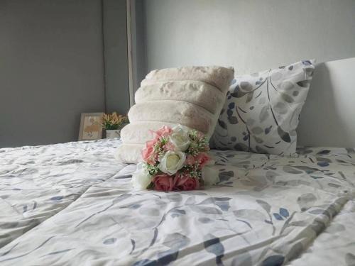 Krathum Baen Apartment | Condo Tulip Square at Aomnoi