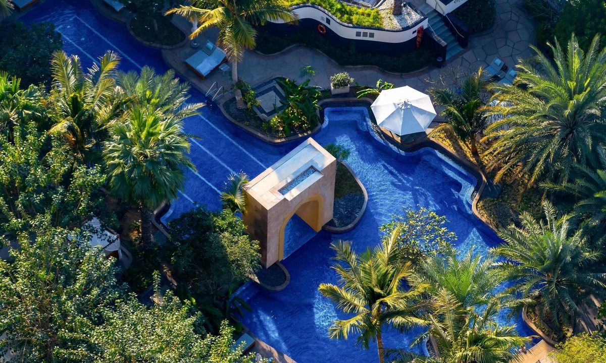 Trade Center Hotel | Conrad Dubai