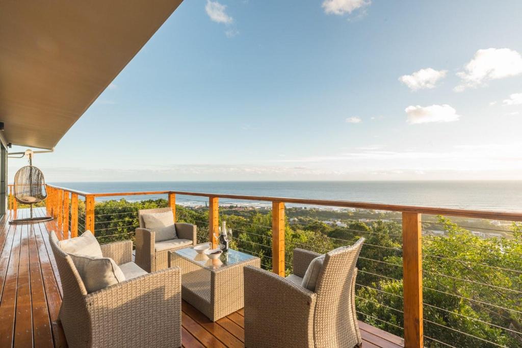Wilderness Villa | Constantia Views Villa Wilderness