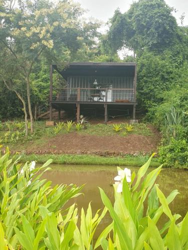 Brotas Cabin | Container Canário SPA, Cachoeira & Churrasco