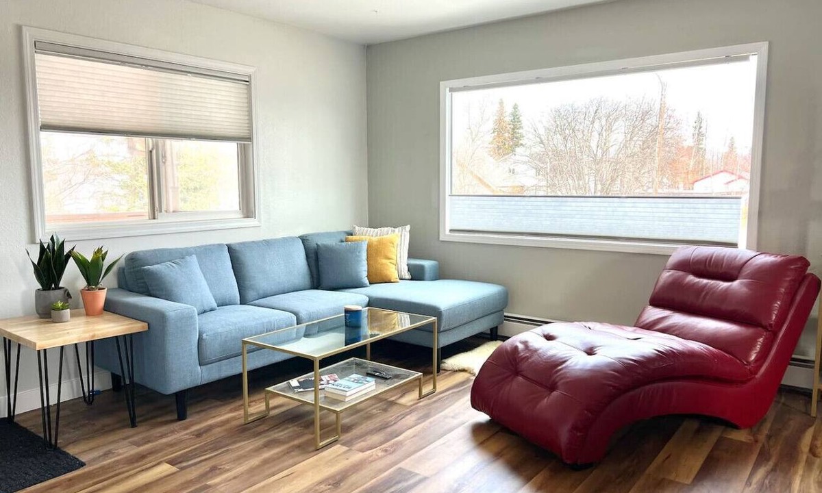 Fairview Apartment | Contemporary 2 Bedrooms Super location