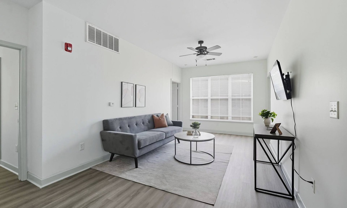 University District Apartment | Contemporary 2BR/2BA with Great Amenities