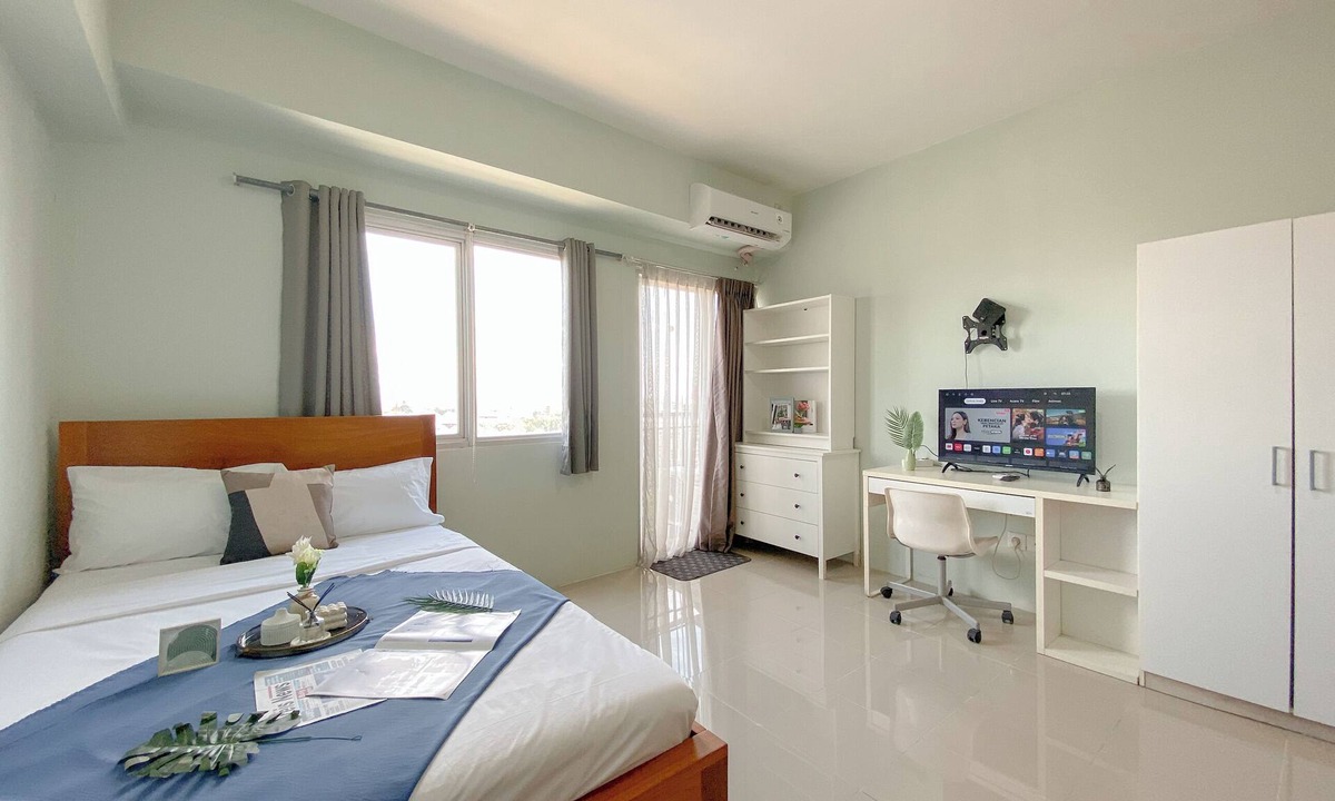 Depok Apartment | Contemporary Designed Studio Apartment Park View Condominium