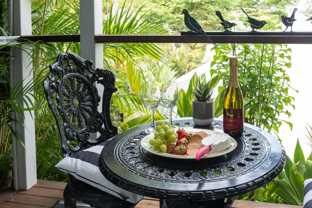 Paddington Apartment | Contemporary Studio in the heart of Paddington by Custom Bnb Hosting