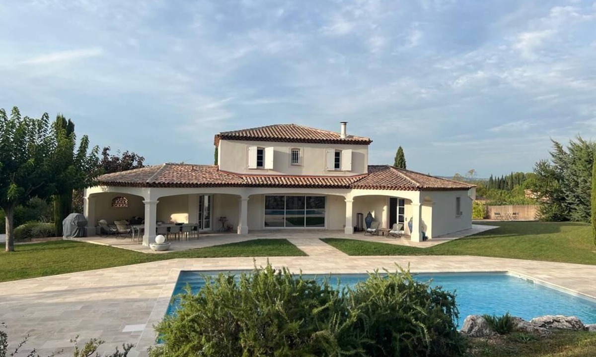 Cabries Villa | Contemporary villa, pool 12x6m, near Aix & Marseille (8 guests)