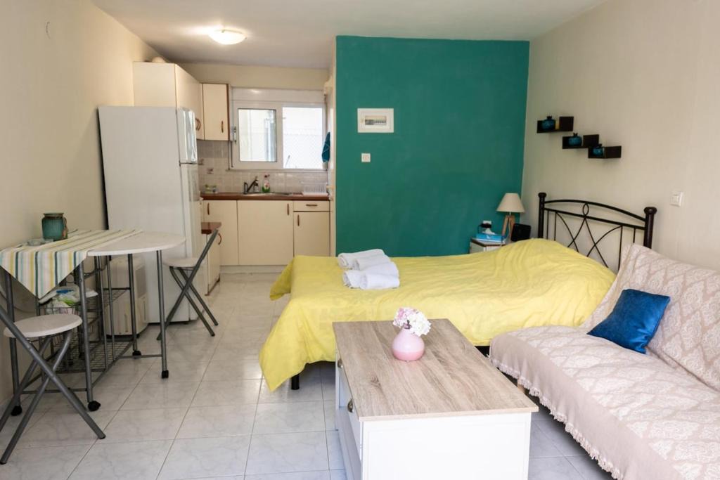 Mytilene Apartment | Convenient and comfortable ground floor apartment