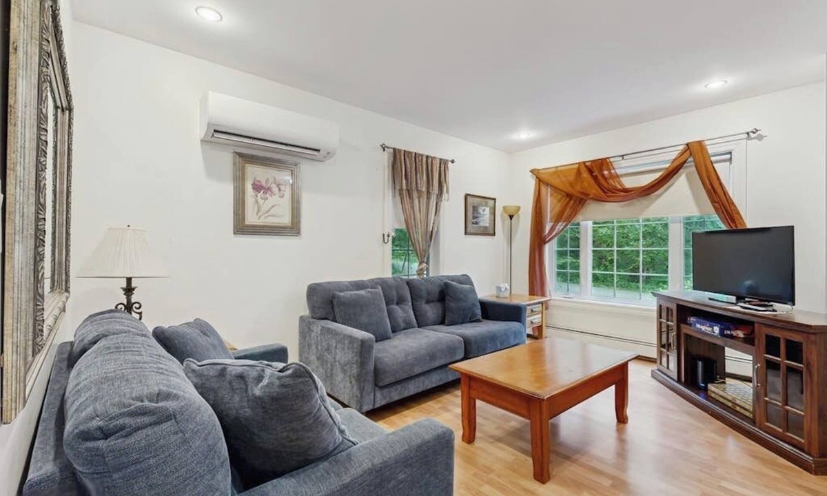 Bar Harbor Cabin | Convenient home with deck, grill, & washer/dryer - walk into town & Acadia