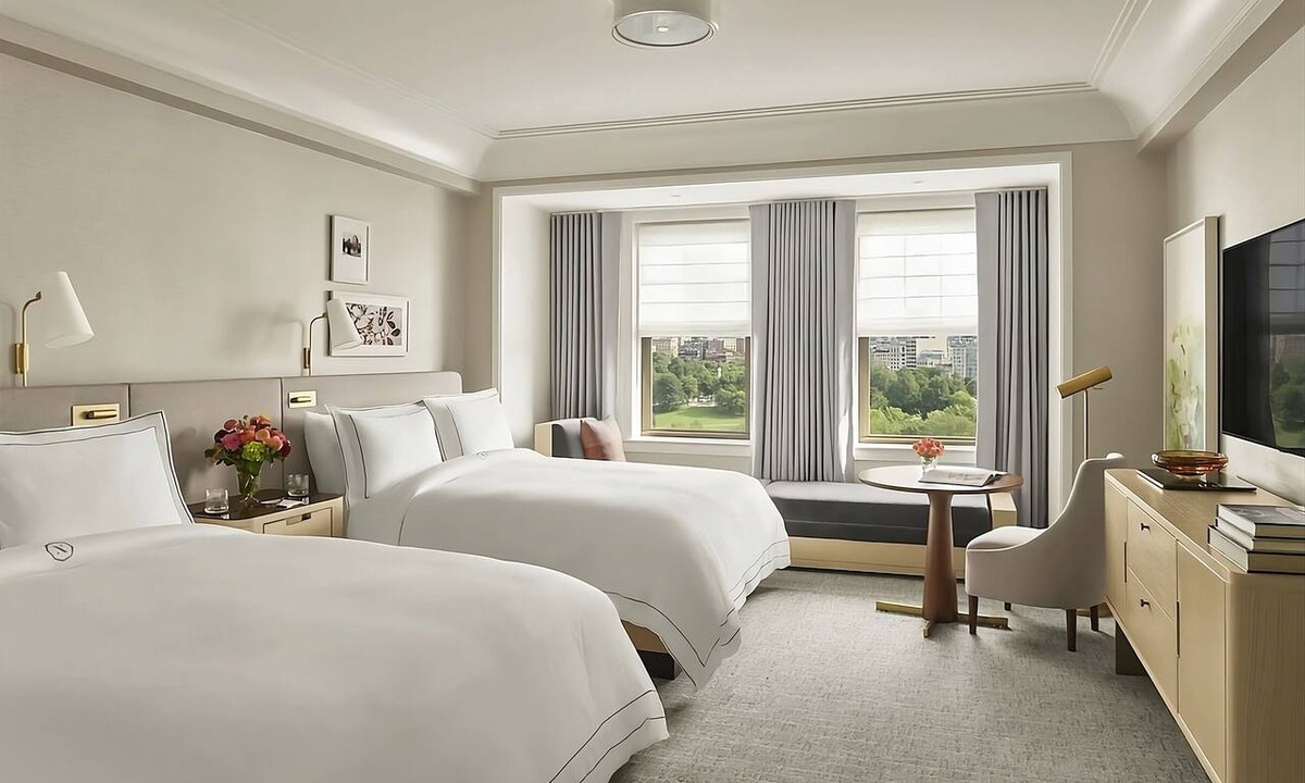 Back Bay East Hotel | Convenient Stay, Superb Location! 2 Pet-friendly and Spacious Units, Park View!