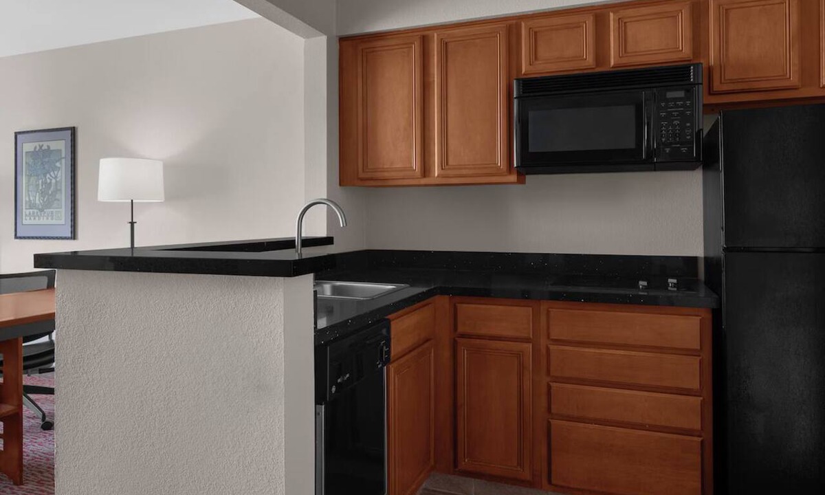Downtown Hotel | Convenient Studio w/Fully Equipped Kitchen off San Tomas Expy