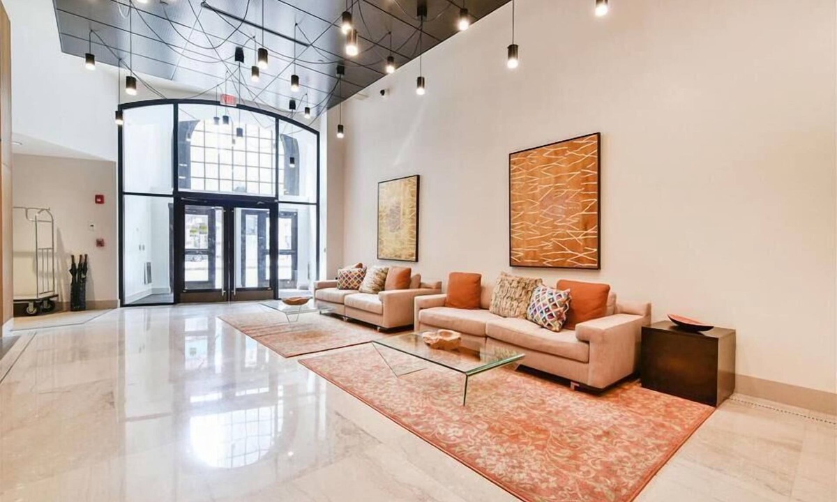 Chinatown Apartment | Conveniently located Boston 1BR | Near Tufts Medical Center | Downtown Boston
