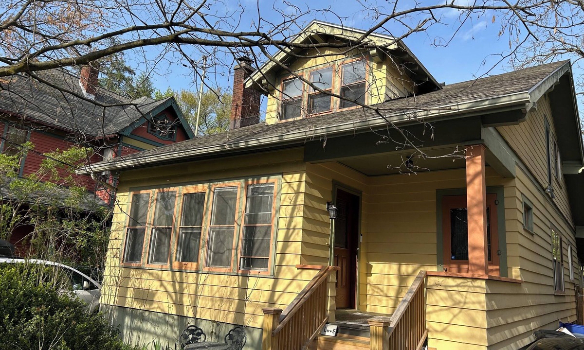 Ithaca House | Conveniently Located Family Home in Downtown Ithaca