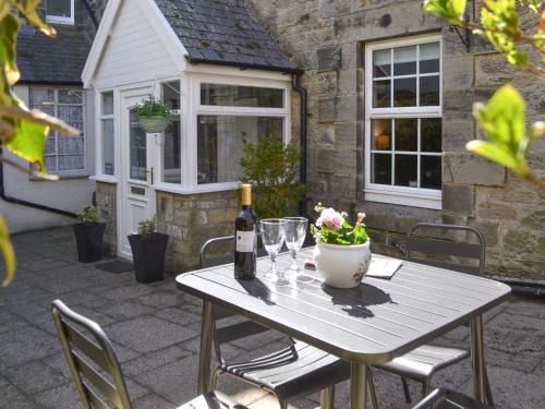 Rothbury House | Conway - Cottage