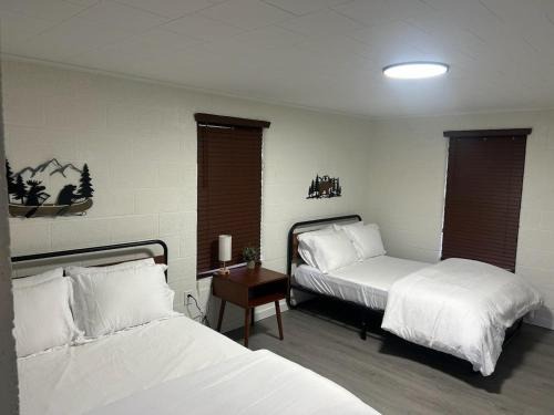 Cookson House | Cookson Resort -Tenkiller Cabin 5