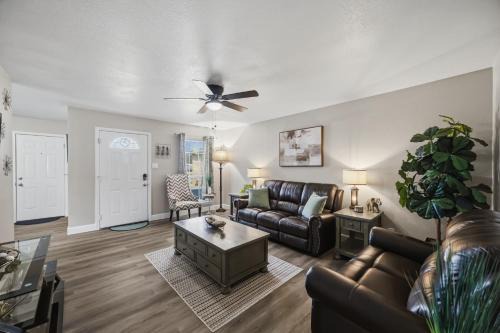 Alvin Apartment | Cool Cozy Comfort