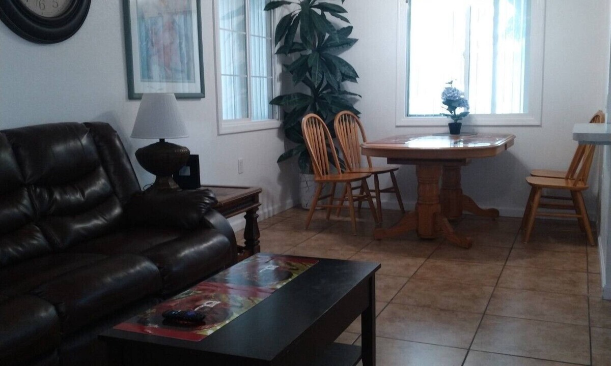 Surprise Condo | COOL2BEDROOM2BATHCONDO next tosuncities,ground floor unit.
